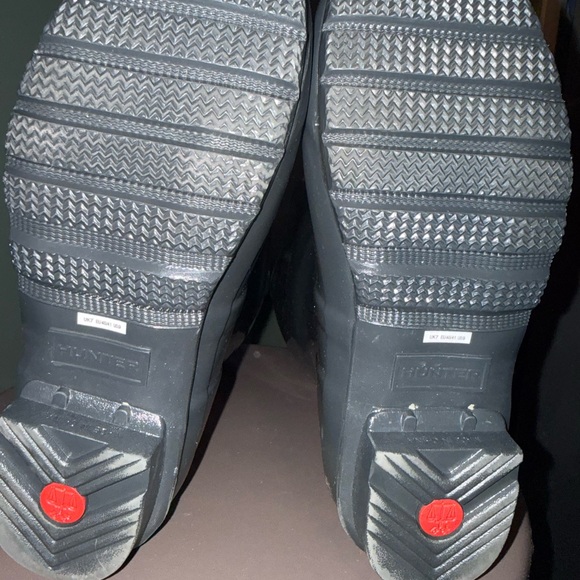 Hunter Women's Deep Grey Rain Boots - Picture 4 of 12